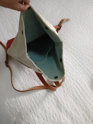 Mochila POHO cuero beige y rojo