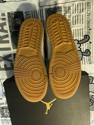 Nike Jordan 1 Mid Beige/Blanco