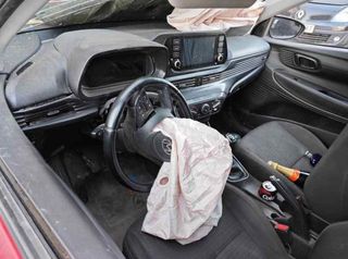 Elevalunas del der hyundai 216182 82460q0000 i20 -