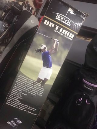 Set Palos Golf Mujer STYX con bolsa, sin usar.
