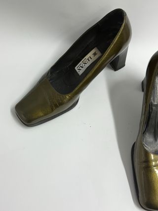 Tacones LUXAX verdes talla 37