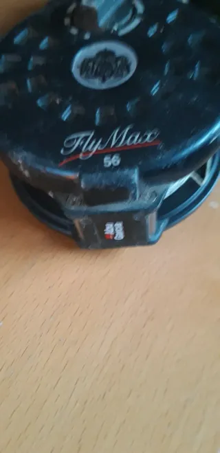 Lote 4 carretes pesca ABU, KALI, GRAUVELL