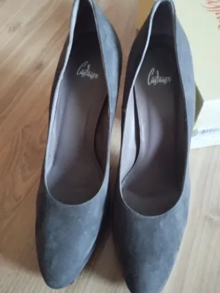 Zapatos Castañer Talla 41 Gris. Usados 1 vez.
