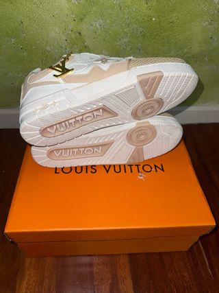 Zapatos Louis Vuitton Beige/Blanco Nuevos