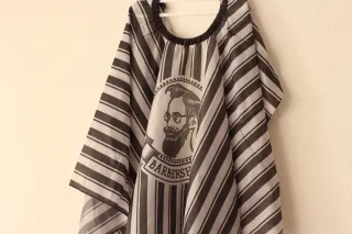 Capa antiadherente de peluquería.