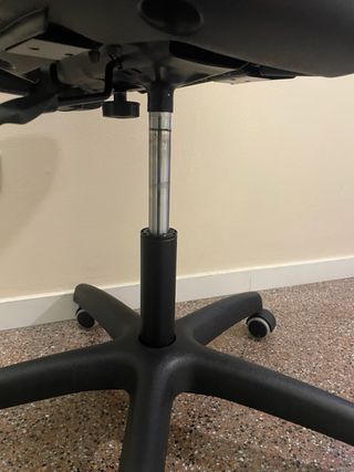 Silla de escritorio azul y negra