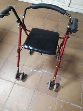 Andador para personas mayores.