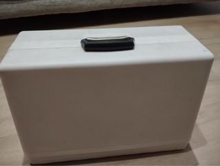 Máquina de coser Refrey