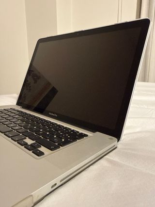 Macbook Pro 15’’ A1286 2012 Cielo Artístico