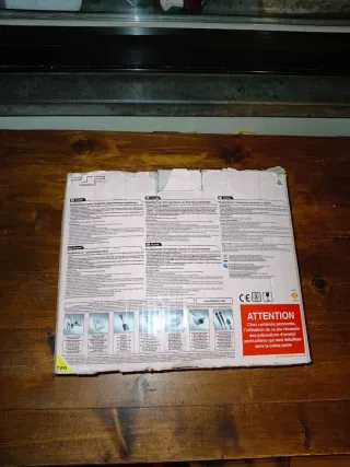 Ps2 Slim Rosa con Scatola e Accessori