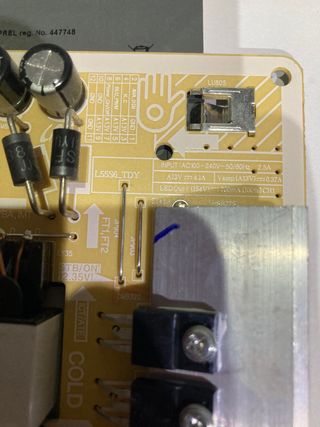 F89 - FUENTE TV SAMSUNG UE58AU7175 BN4401054A BN44