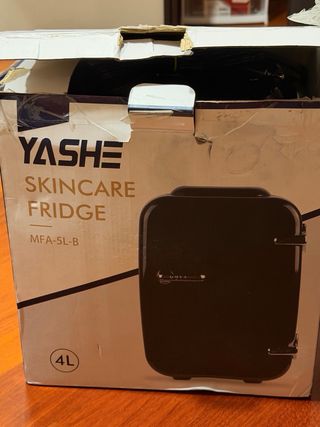 Mini Frigorifero Yashe per Skincare NUOVO