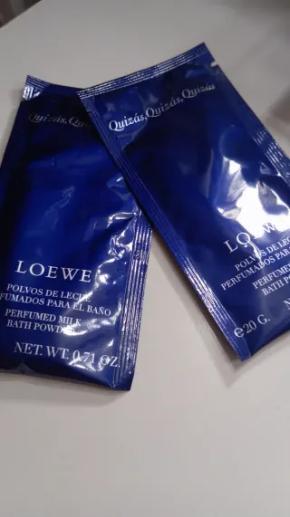 Loewe Quizás Quizás  Polvos de Leche Perfumados