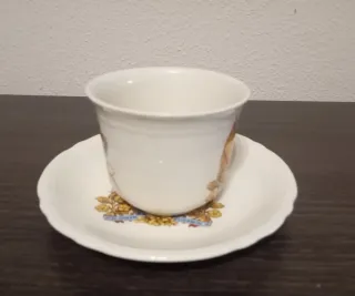 JUEGO DE TAZA+PLATILLO CONMEMORATIVO , ADAMS