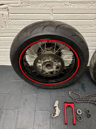 Kit Supermotard Ruedas y Cadena