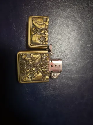 Accendino stile Zippo teschi gotici