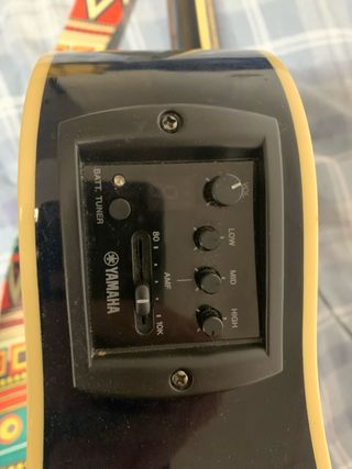 Guitarra Yamaha APX500III Electroacústica