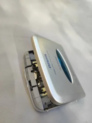 Aiwa RX408 Reproductor Cassette AM/FM Stereo