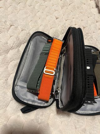 Apple Watch SE 2 + Cargador Anker + accesorios