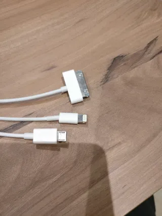 Cable USB Apple y Micro USB