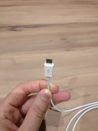 Cable USB Apple y Micro USB