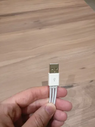 Cable USB Apple y Micro USB