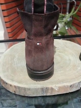 Botas Tommy Hilfiger Castanhas Pele