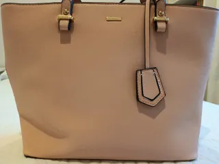 Bolso y neceser a juego LOVEVook Rosa. A estrenar.