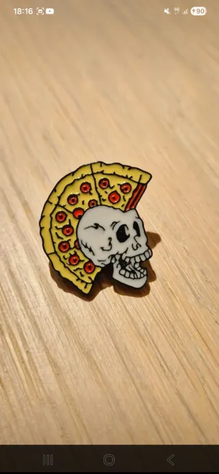 Spilla Teschio Pizza Smaltata