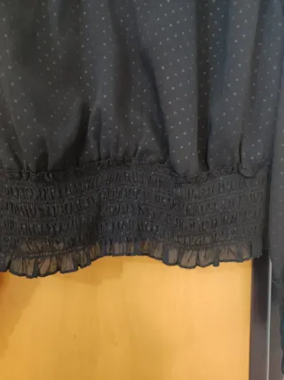 Camicia nera elasticizzata