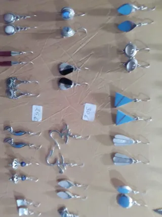 Pendientes y aros de plata con piedras semiprecios