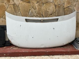 Parachoques y capo mercedes Sprinter