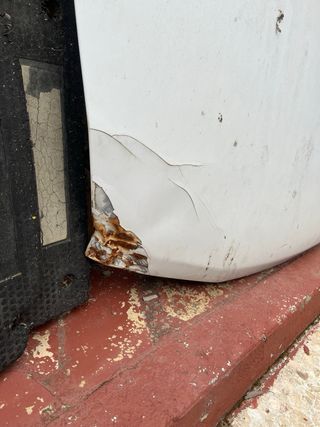 Parachoques y capo mercedes Sprinter