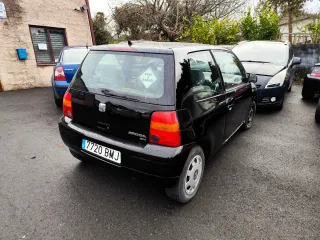 SEAT Arosa 2001