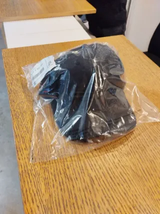 Gorra BMW S1000RR NEGRA 76615A82564