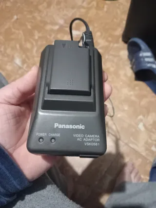 Cargador Panasonic VSK0581 Video Camera AC Adaptor