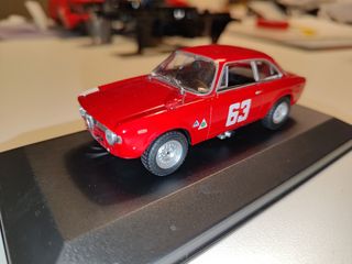 Alfa Romeo Giulia Sprint GTA