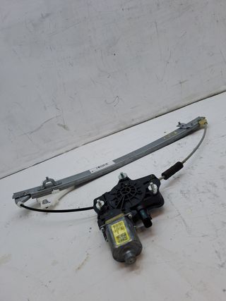 ELEVALUNAS DELANTERO DERECHO HYUNDAI I10