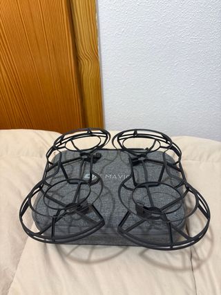 DJI Mavic Gris
