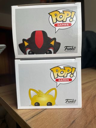 Conjunto Funko Pop Sonic Shadow e Tails