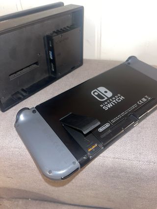 Nintendo Switch Negra y Gris