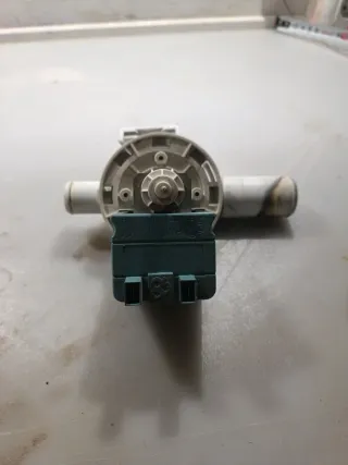 Bomba desagüe lavadora EP1A1BC02 CLF 34W