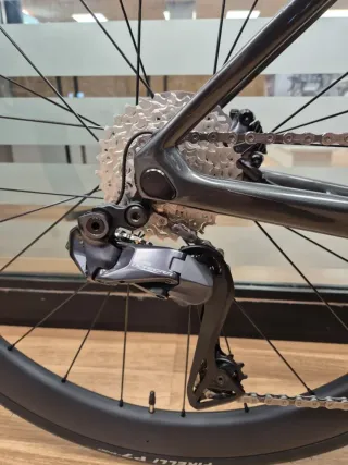 Colnago V4