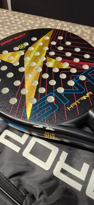 Pala Padel Drop Shot Katana. Con funda incluida