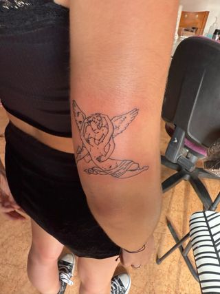 Tatuajes económicos.