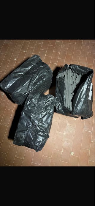 Tappetini puzzle neri