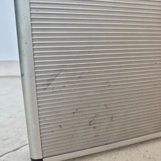 Maletín metálico con acolchado