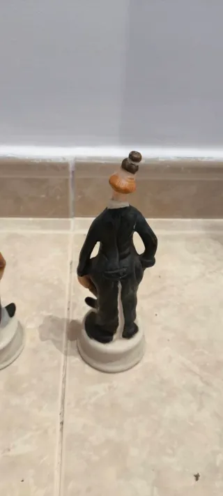 Figuras de porcelana payasos (3 unidades)