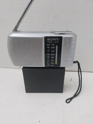 Set radio vintage Sony Philips