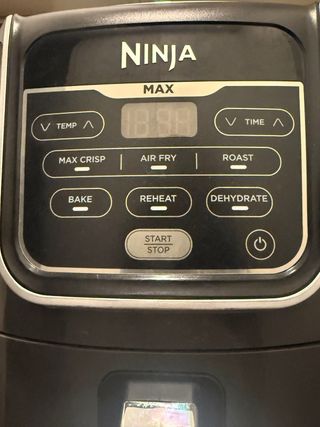 Ninja Air Fryer modelo MAX 5.2L Gris/Negro